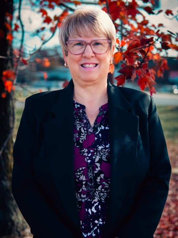 Tamara Yokely Headshot